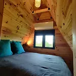 Tipi Dakota Des Monteaux Vivy