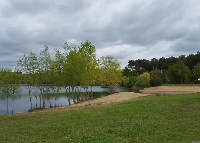 Tipi Dakota Des Monteaux *