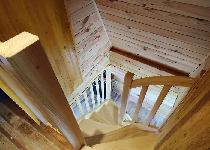 Tipi Dakota Des Monteaux *